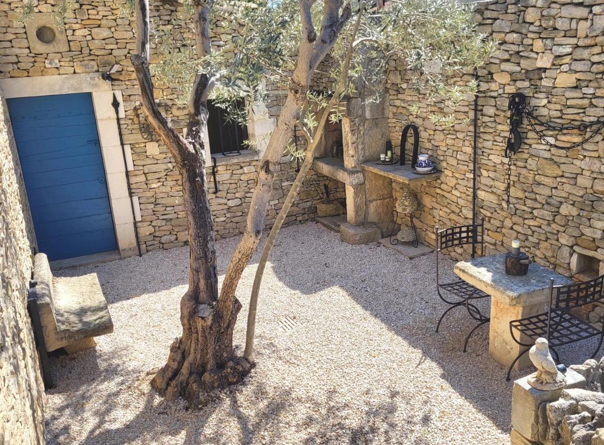 "La Massette Du Cheval Blanc" Villa De Caractere En Pierre LʼIsle-sur-la-Sorgue Exteriör bild